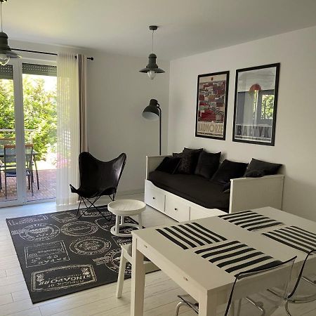 Apartament Bialy W Rewalu Εξωτερικό φωτογραφία
